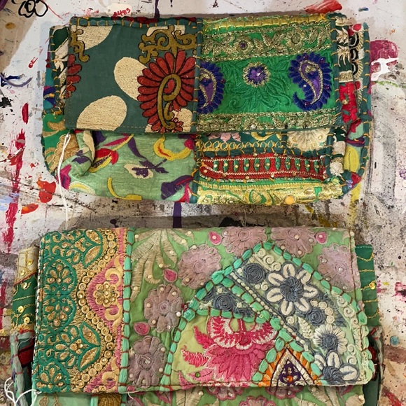 Handmade embroidery silk clutches from India! - Picture 7 of 11
